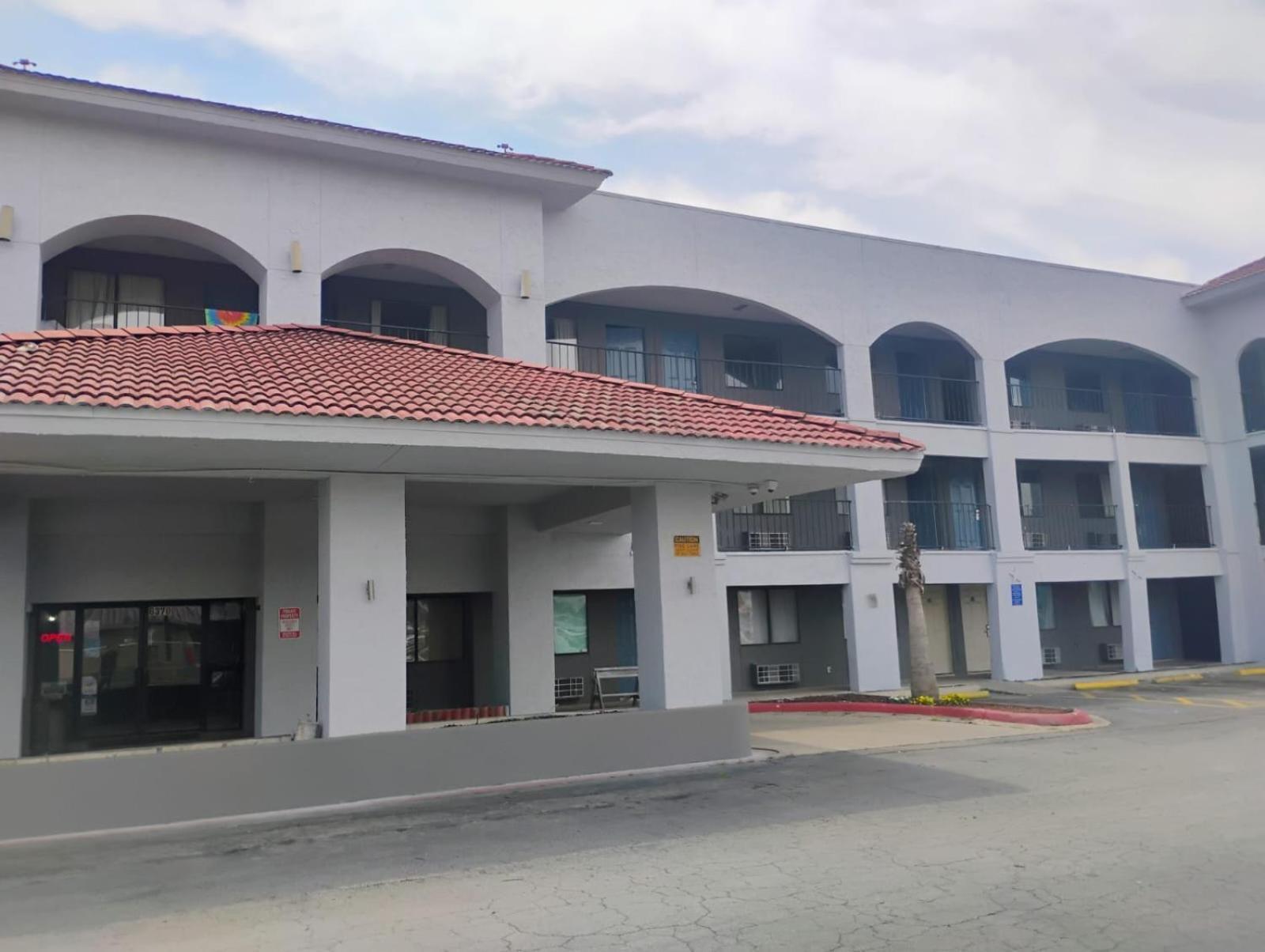 Hallmark Inn And Suites San Antonio Kültér fotó
